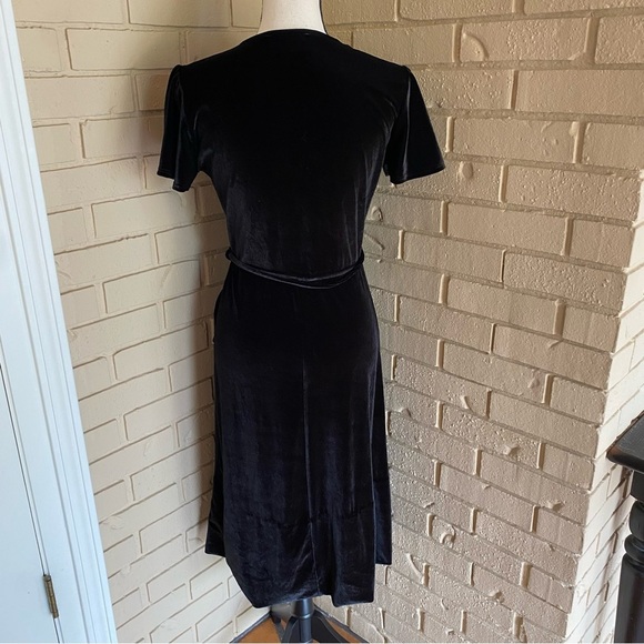 Anthropologie BHLDN Black Velvet Mini Wrap Dress Cocktail Stretch Feminine Small - Picture 5 of 8